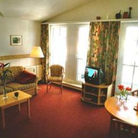 Ferienwohnung Im Seepark Sellin We Exteriör bild